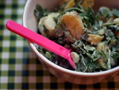 Kartoffel-rucola-salat mit senf-minze-dressing