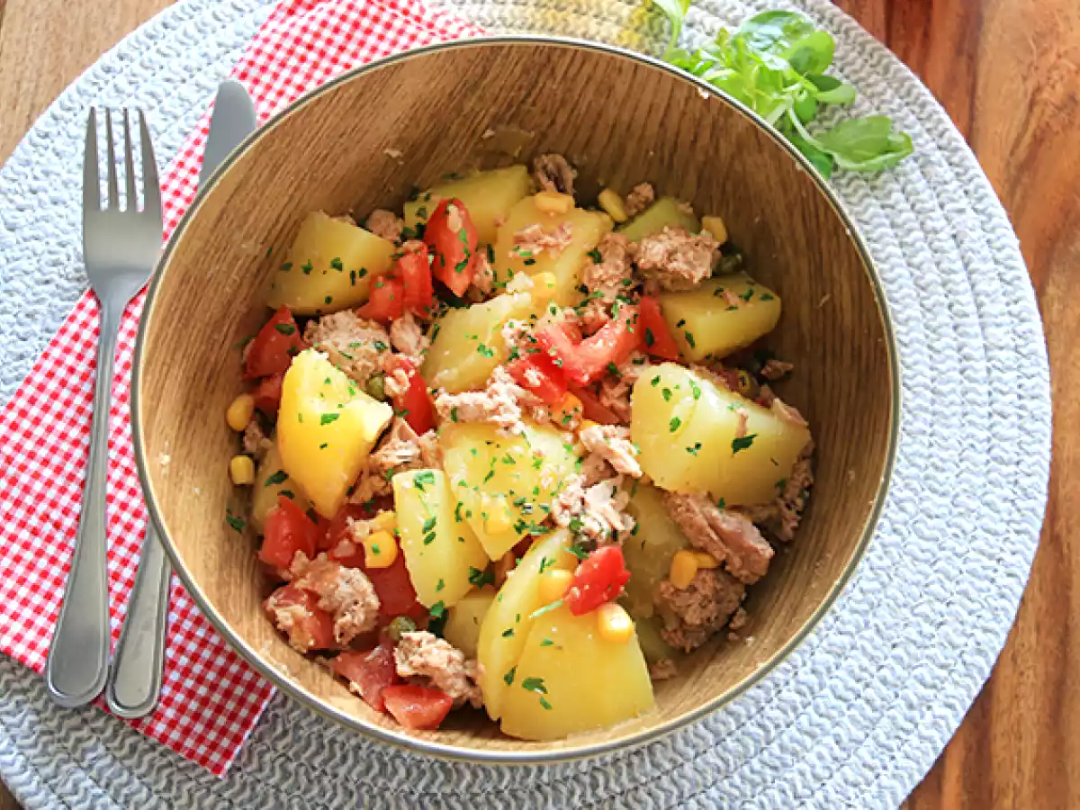 Kartoffel-Thunfisch-Tomatensalat - foto 2
