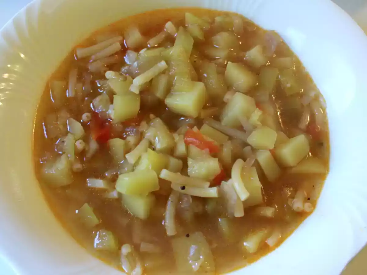 Kartoffel-Zucchini-Tomaten-Eintopf