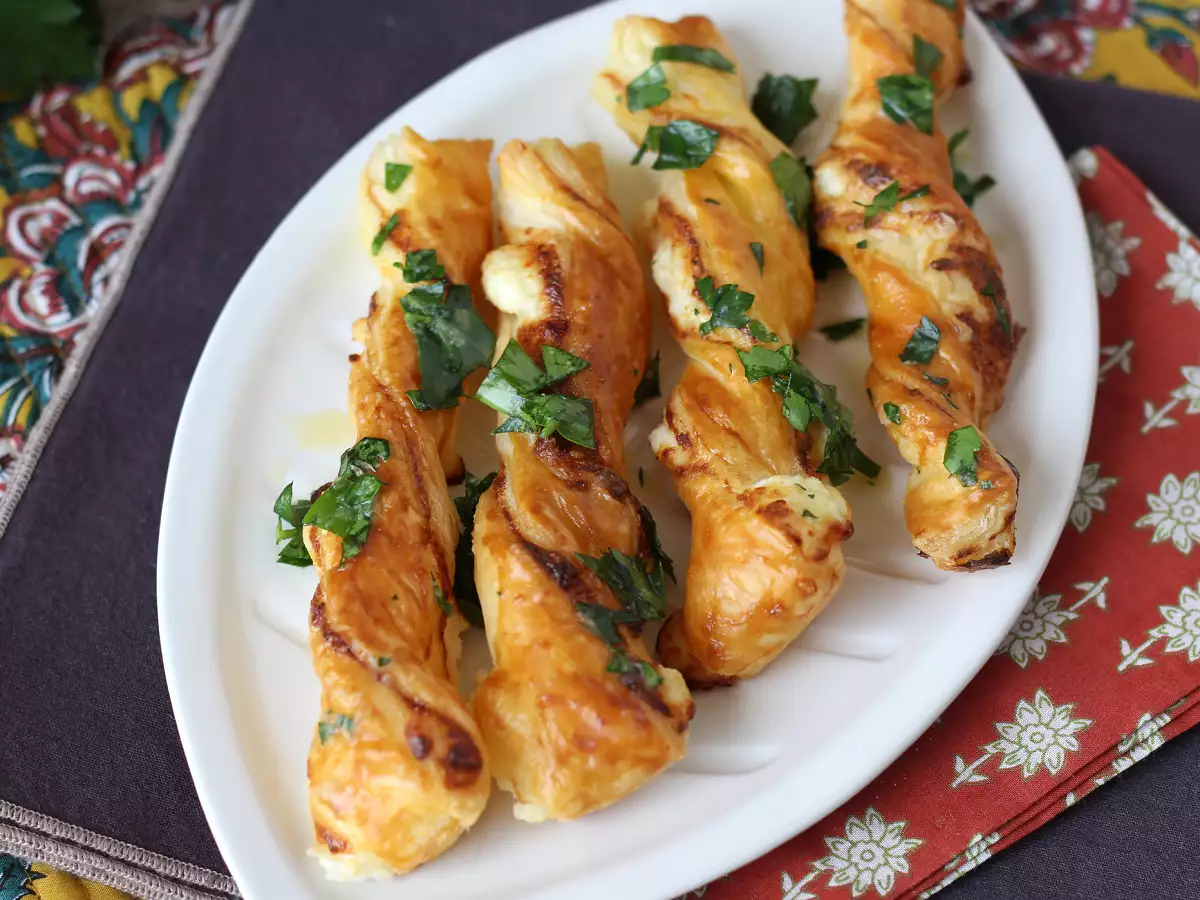 Käse-Blätterteigstangen aus dem Airfryer - foto 6