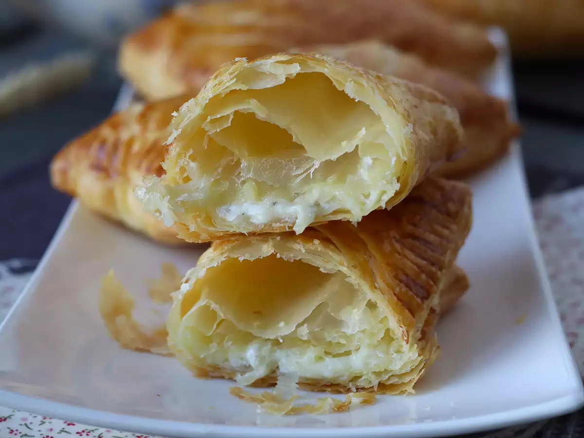 Käse-Blätterteigtaschen: ein supereinfaches Rezept wie aus Kindertagen - foto 4
