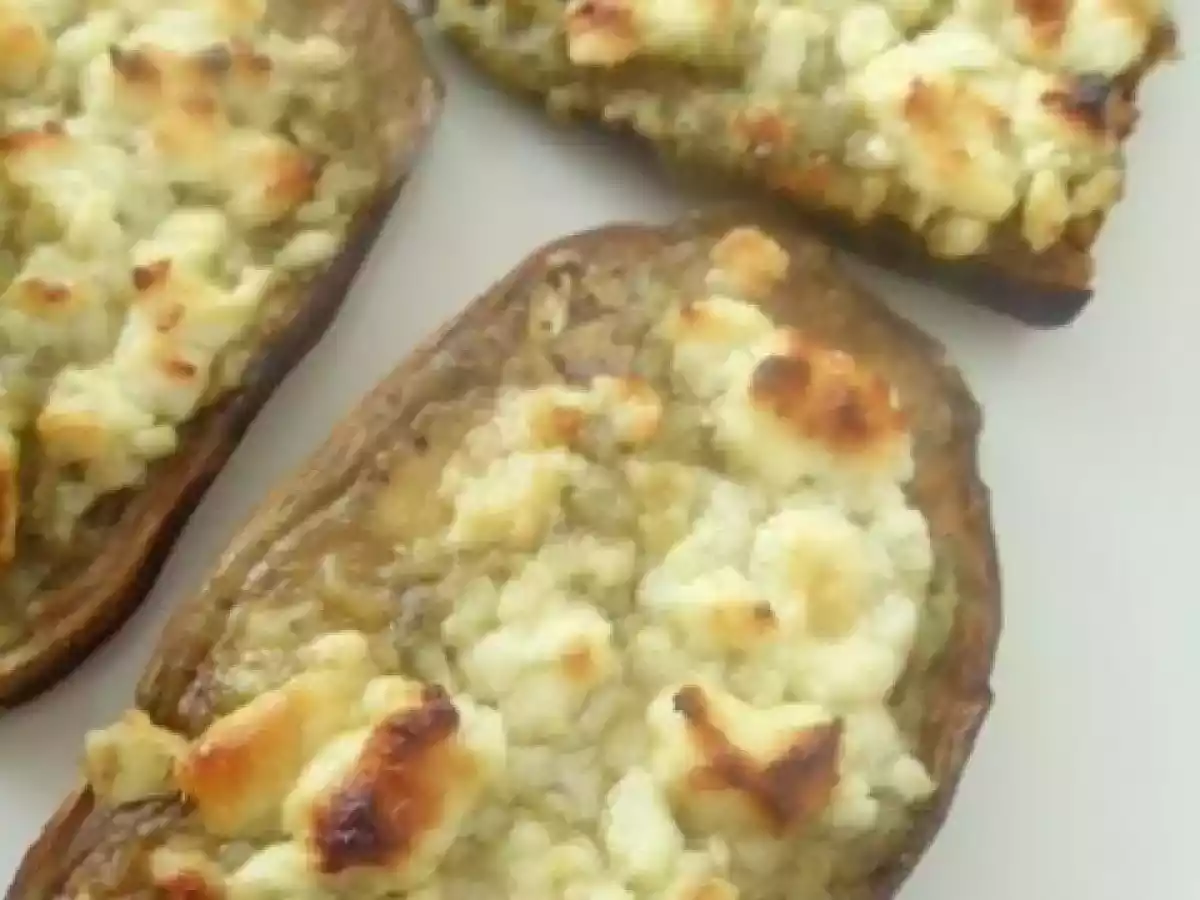 KÄSE-PESTOAUBERGINE