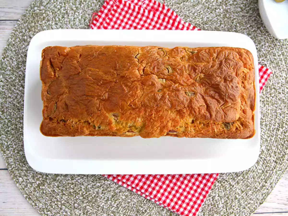 Käse-Schinken-Kuchen mit grünen Oliven - foto 5