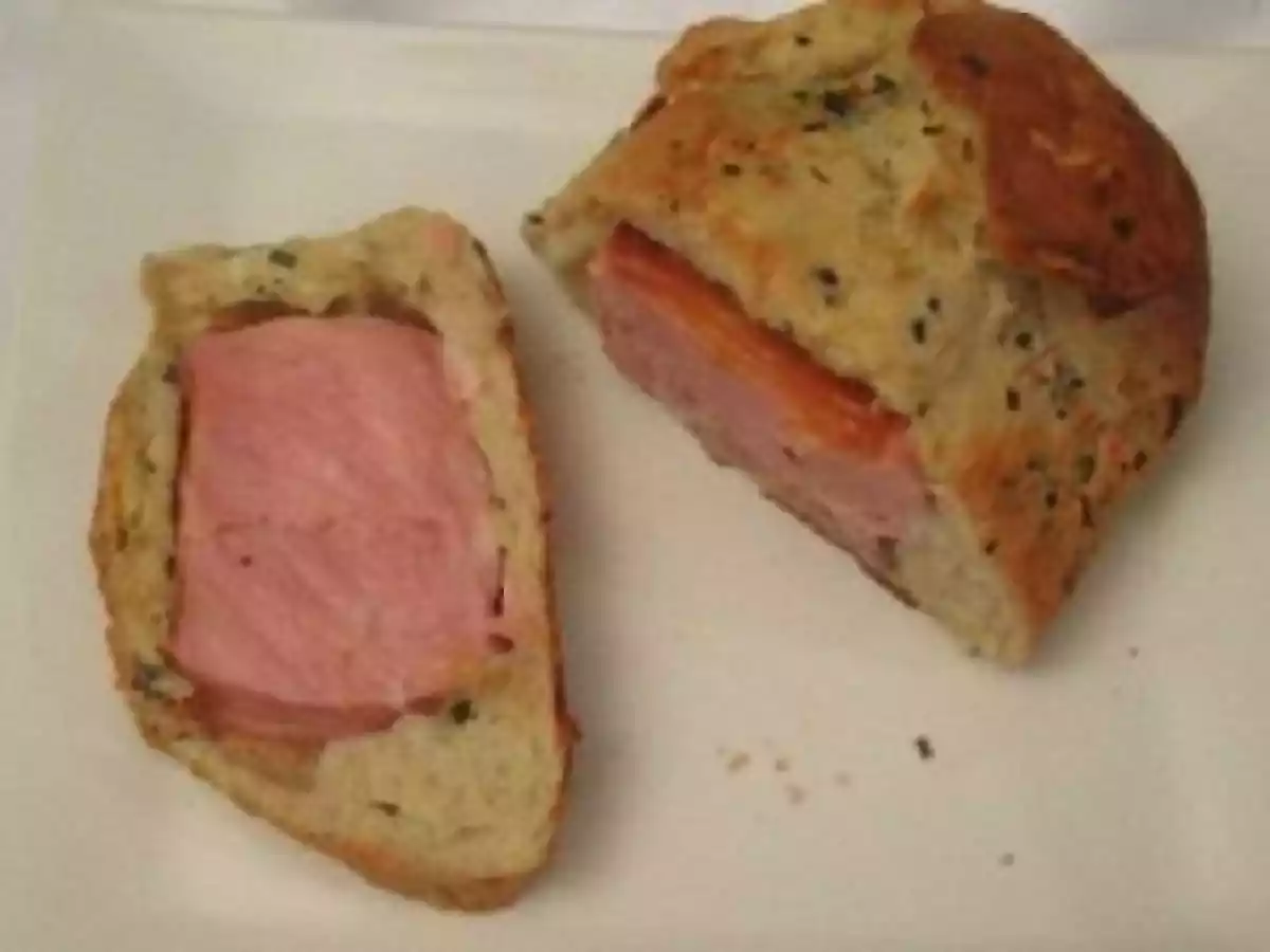 Kasseler im Kräuter-Käse-Brotmantel