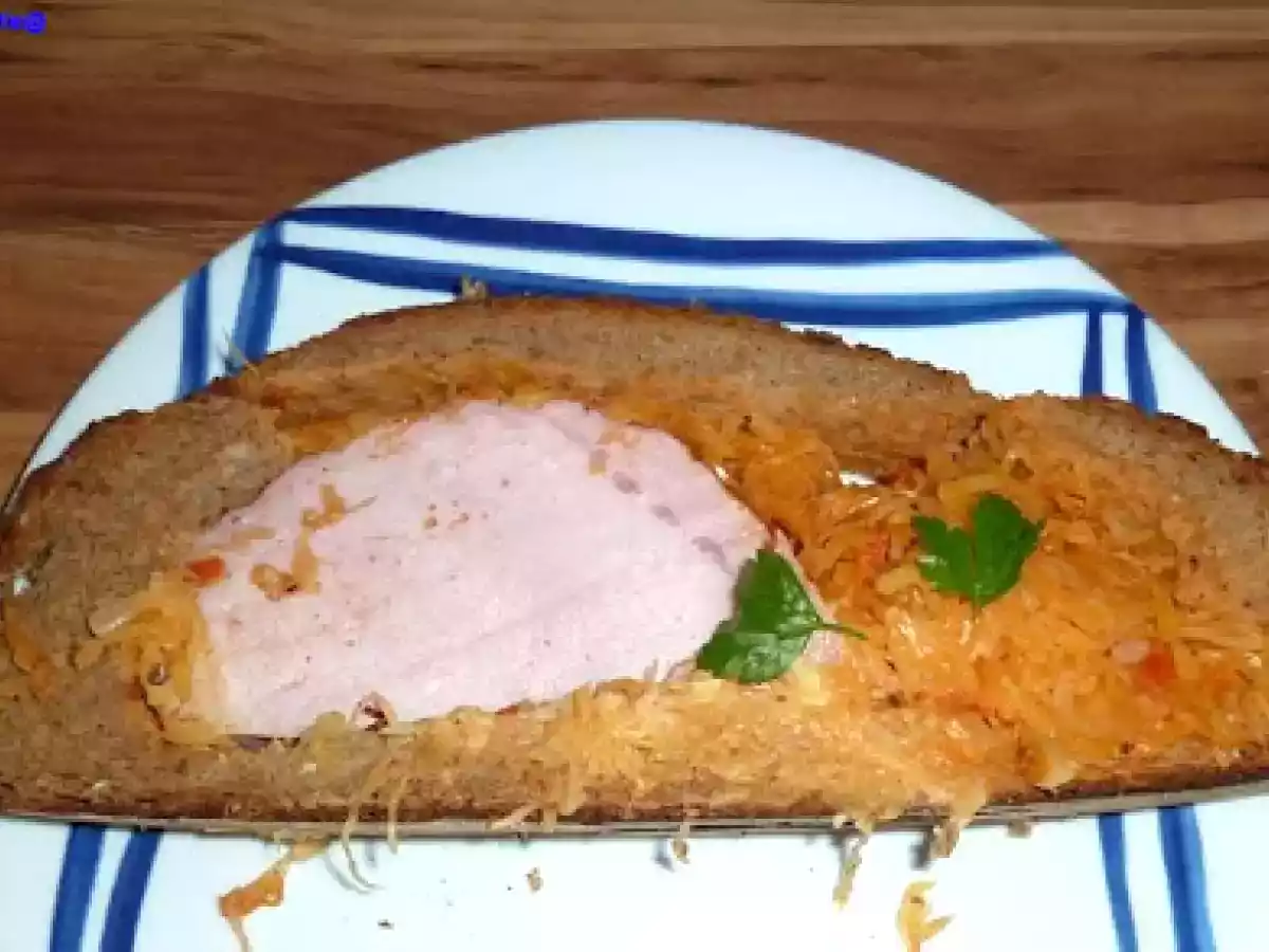 Kassler im Brotteig mit tomatisiertem Sauerkraut