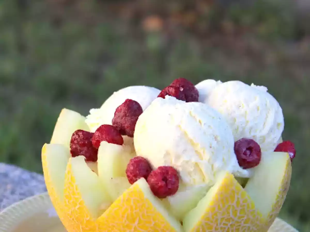 Kavundurma / Eis in Melonenschale