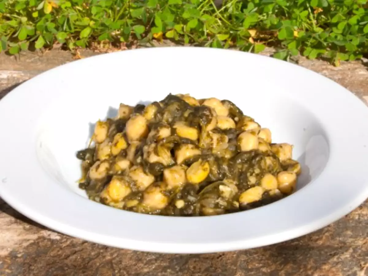 Kichererbsen mit Spinat