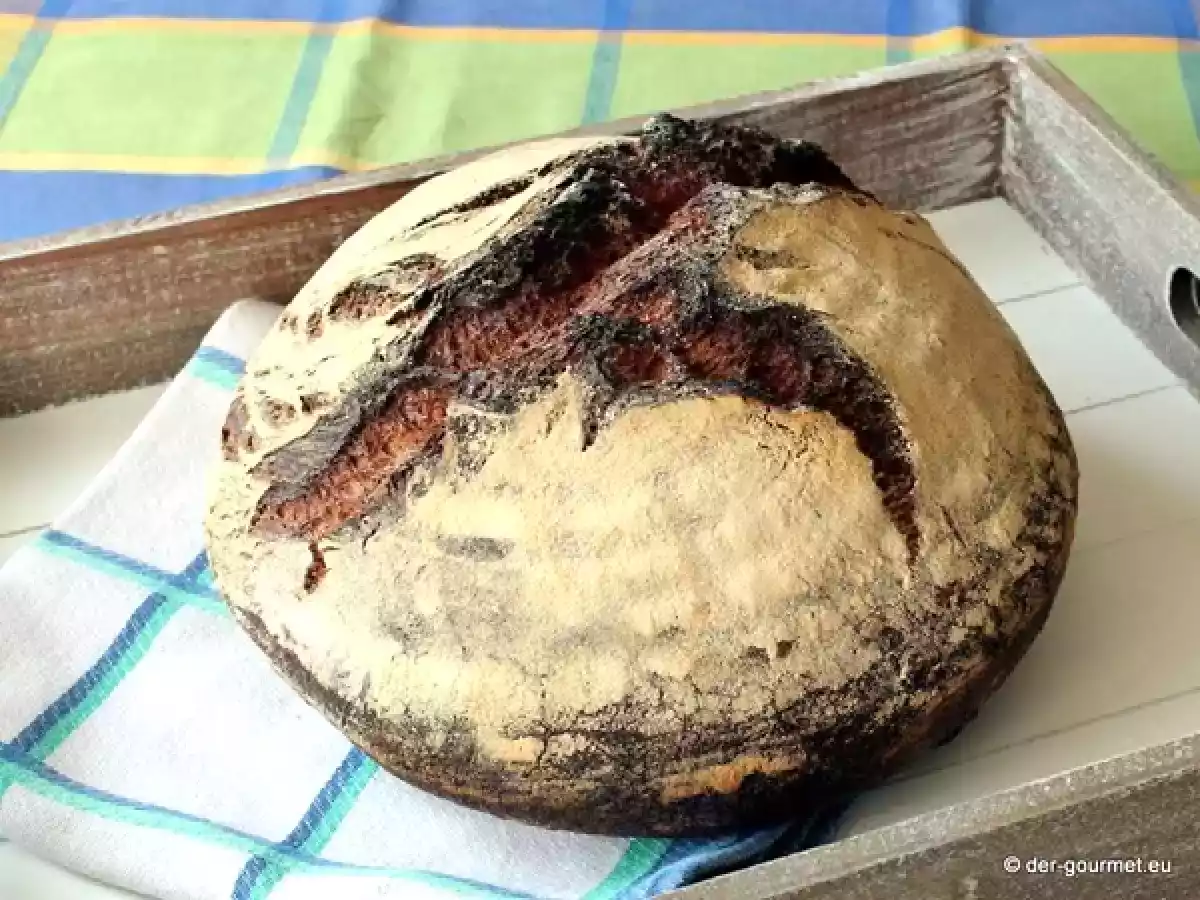 King Arthurs Weizenvollkornsauerteigbrot