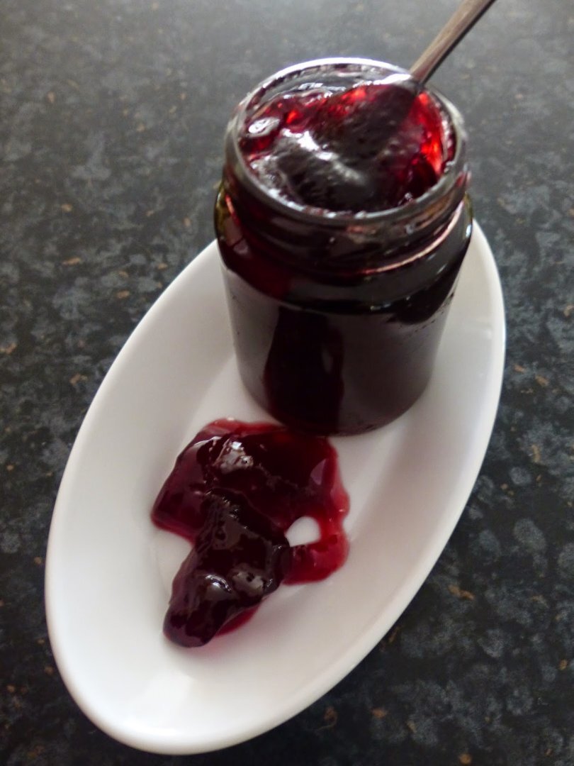 Kirschgelee mit batida de coco - Rezept Petitchef