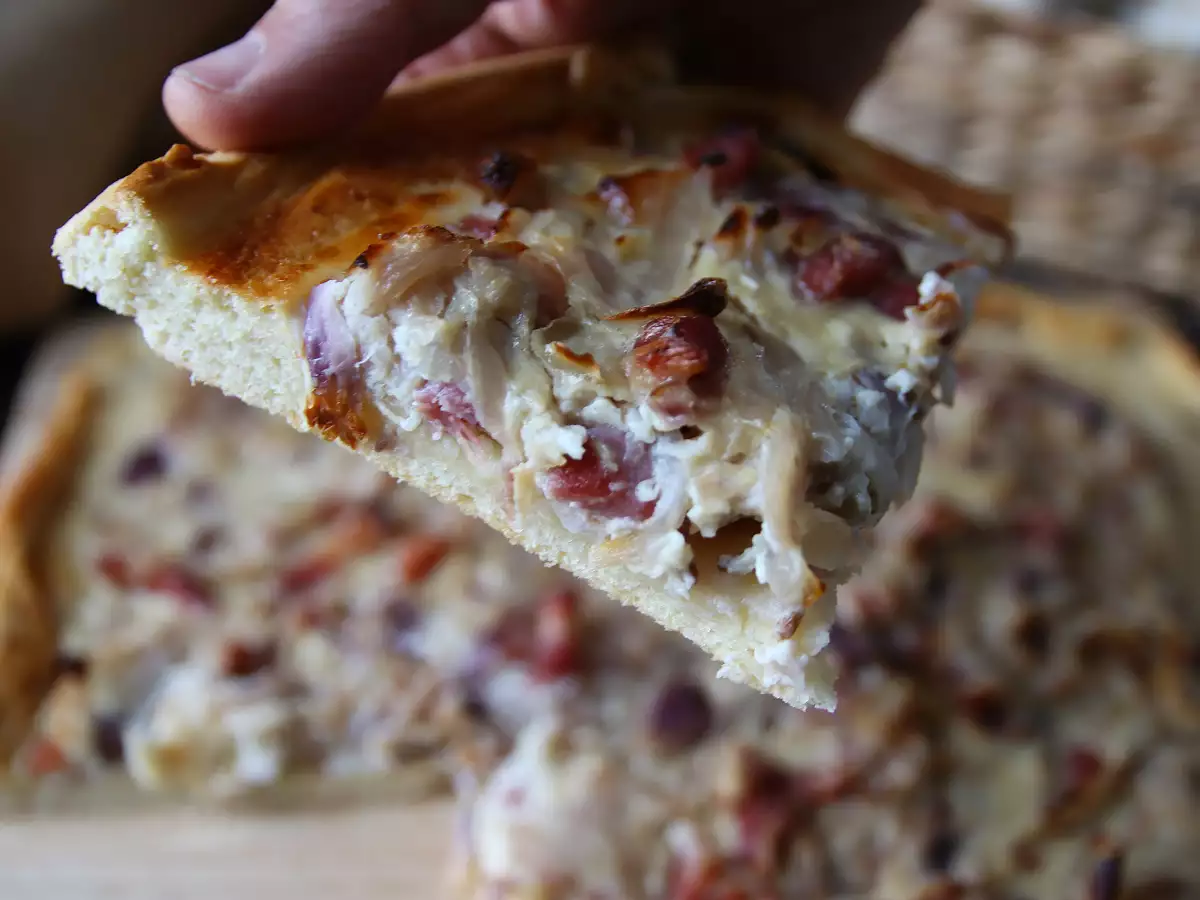Klassischer Zwiebelkuchen mit Speck : einfaches deutsches Rezept - foto 5