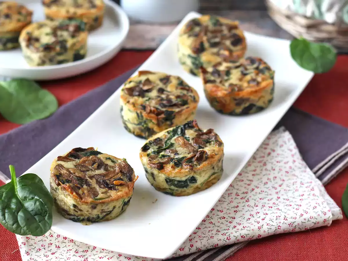 Kleine Flans mit Spinat und Pilzen - foto 5