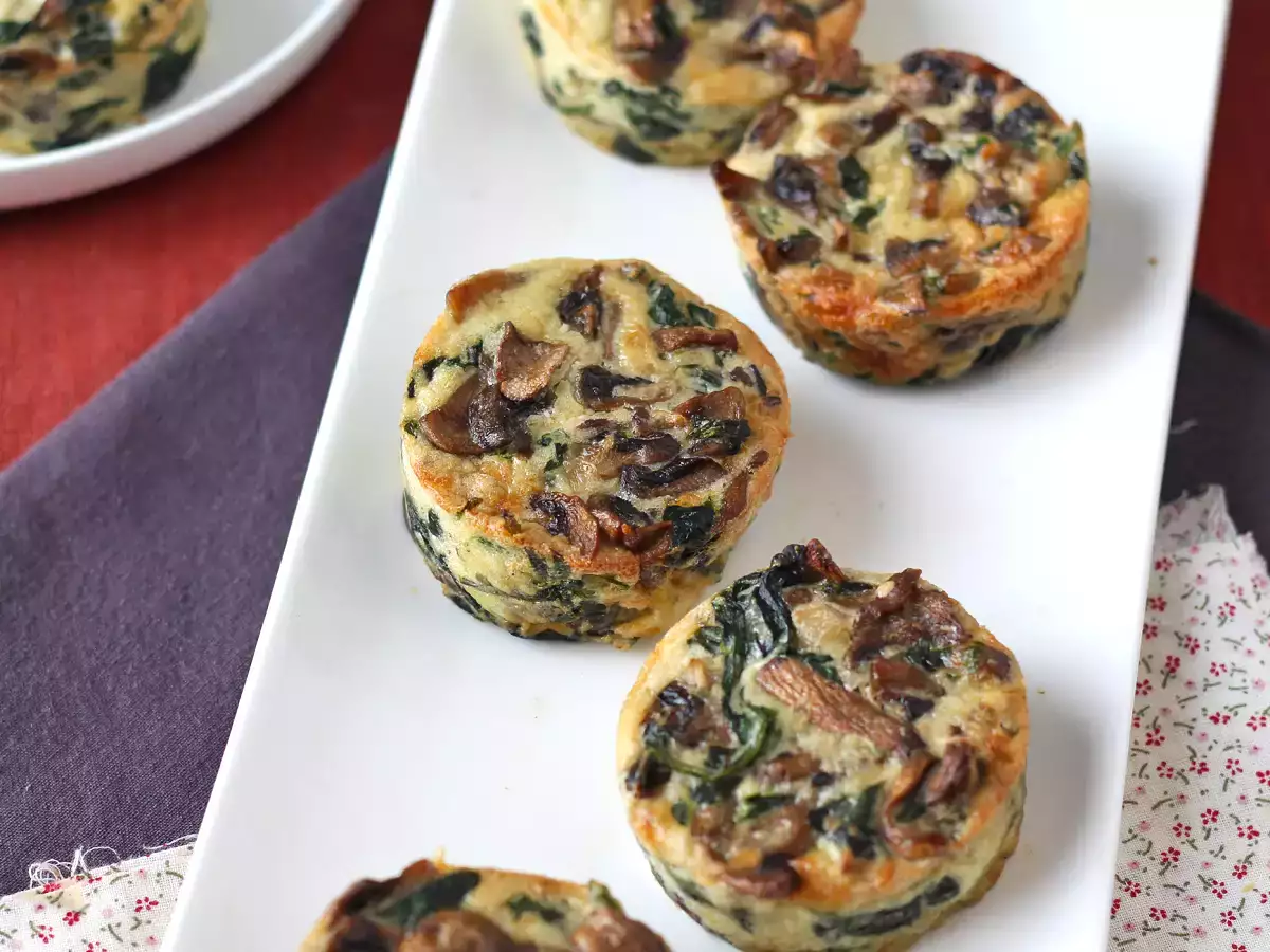 Kleine Flans mit Spinat und Pilzen - foto 6