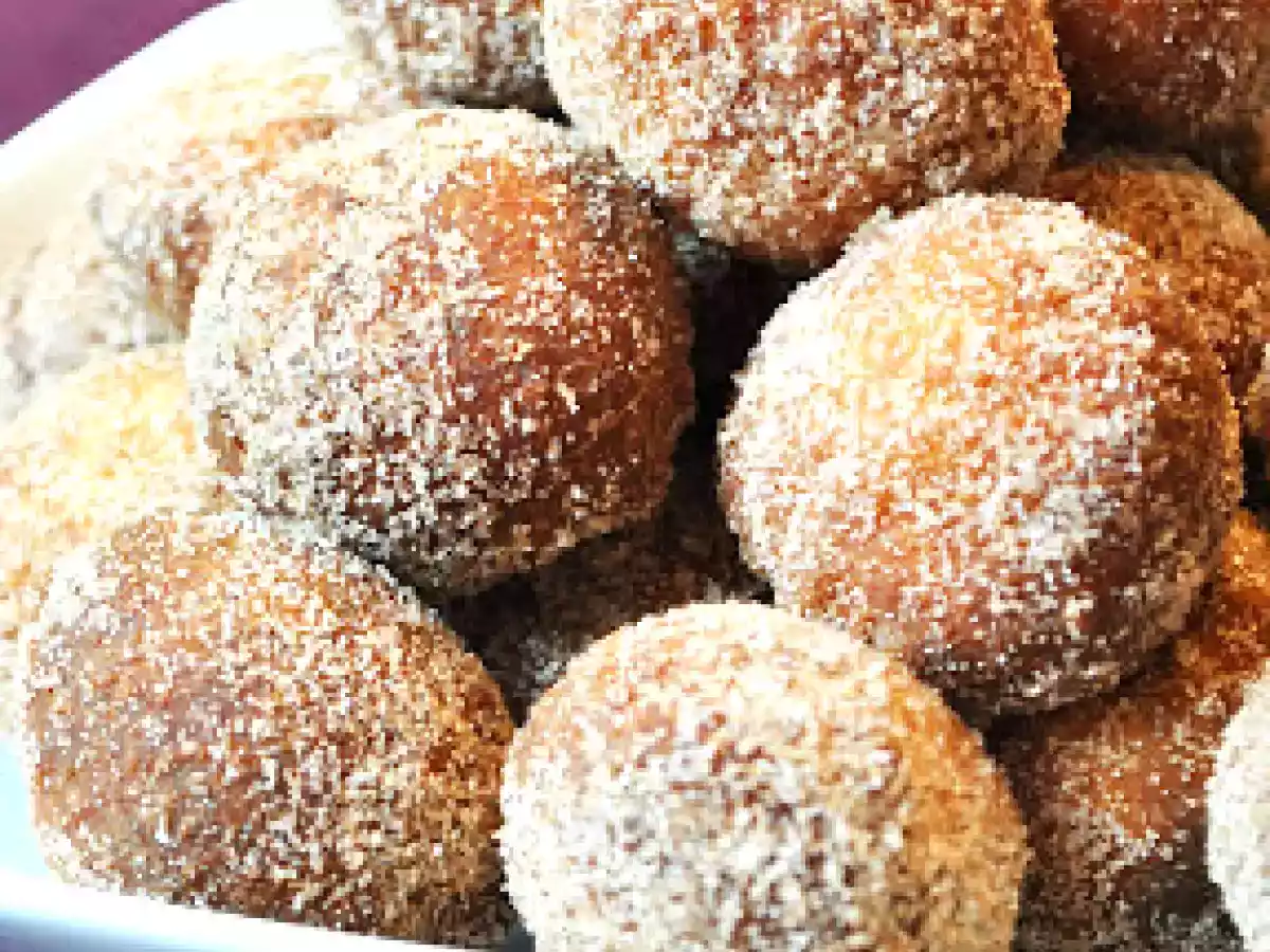 Kleine Zimtbällchen