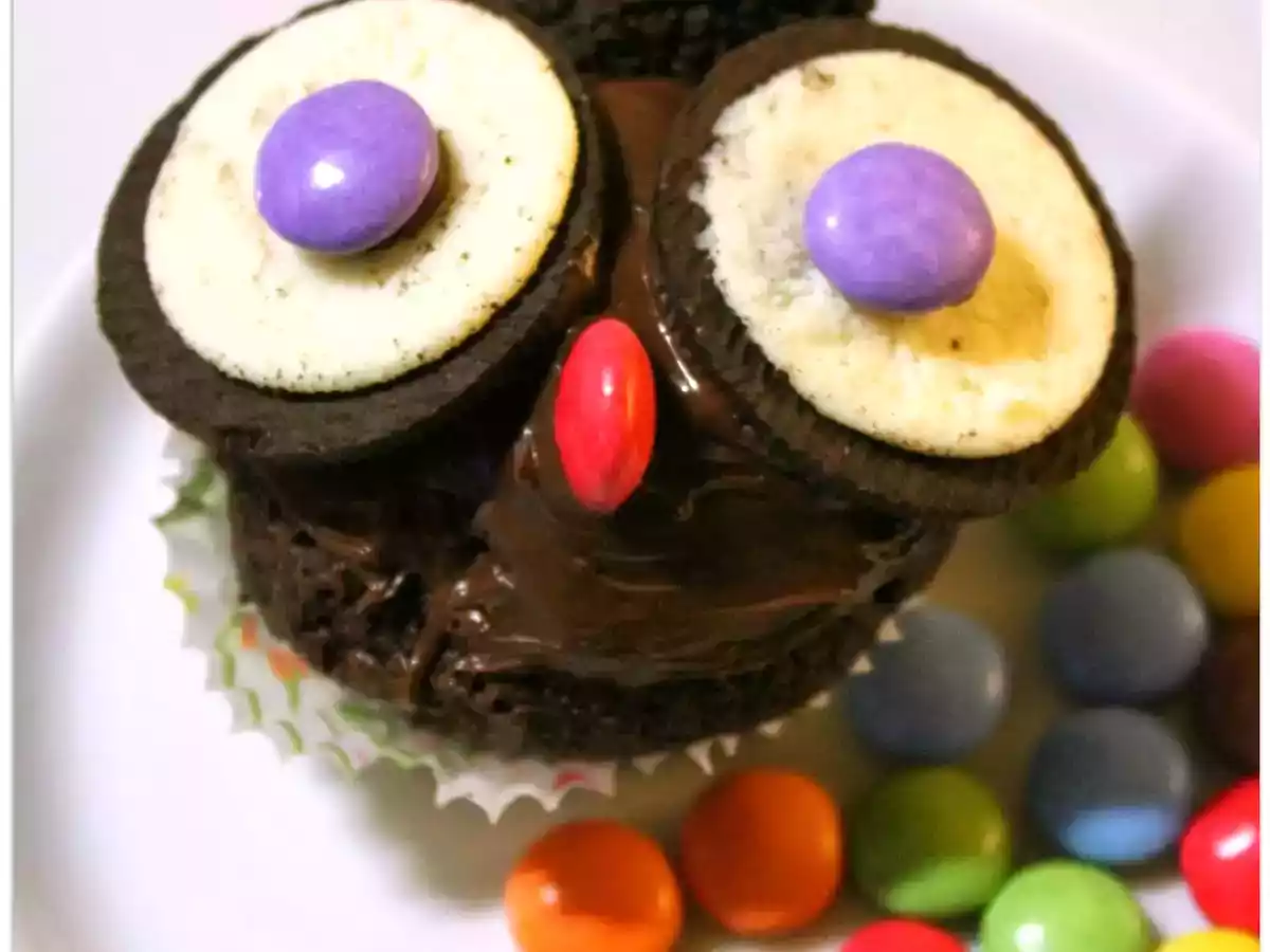 Knusper, knusper Eulchen: Bono erhält Einzug im Block