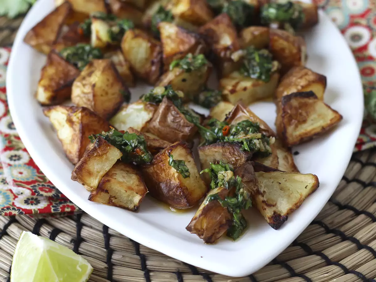 Knusprige Ofenkartoffeln mit Chimichurri : einfaches Rezept - foto 2