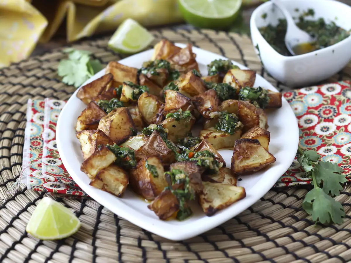 Knusprige Ofenkartoffeln mit Chimichurri : einfaches Rezept - foto 6