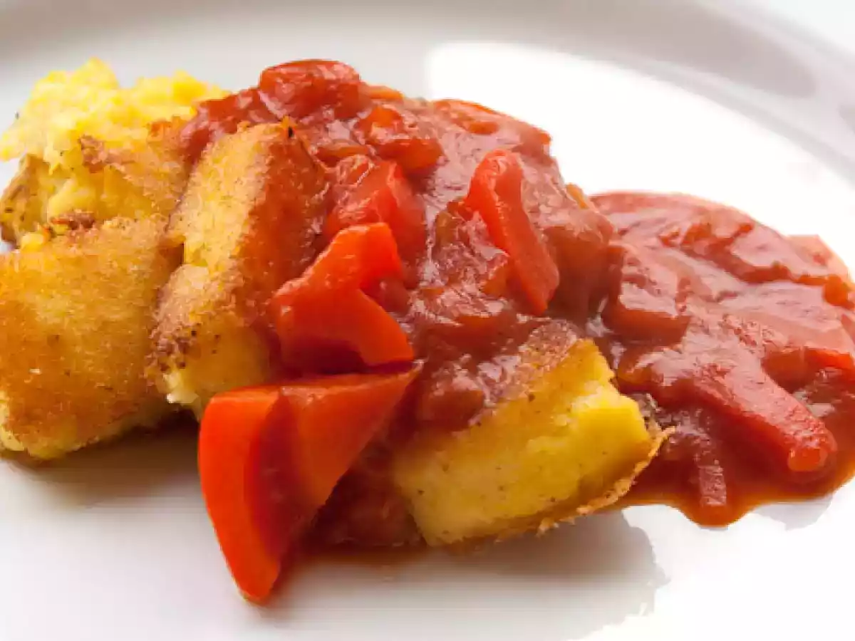 Knusprige Polenta mit Letscho