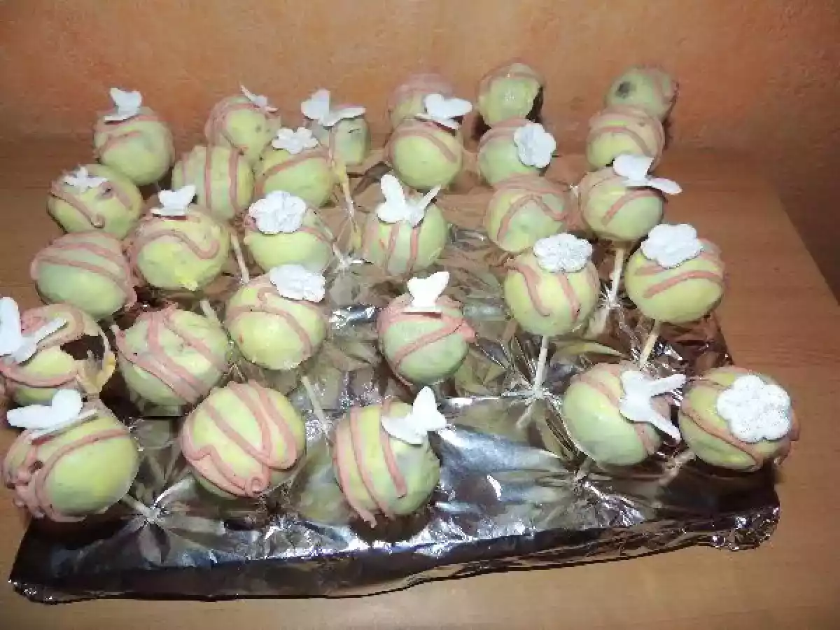 Kommuniontorte Kreuz