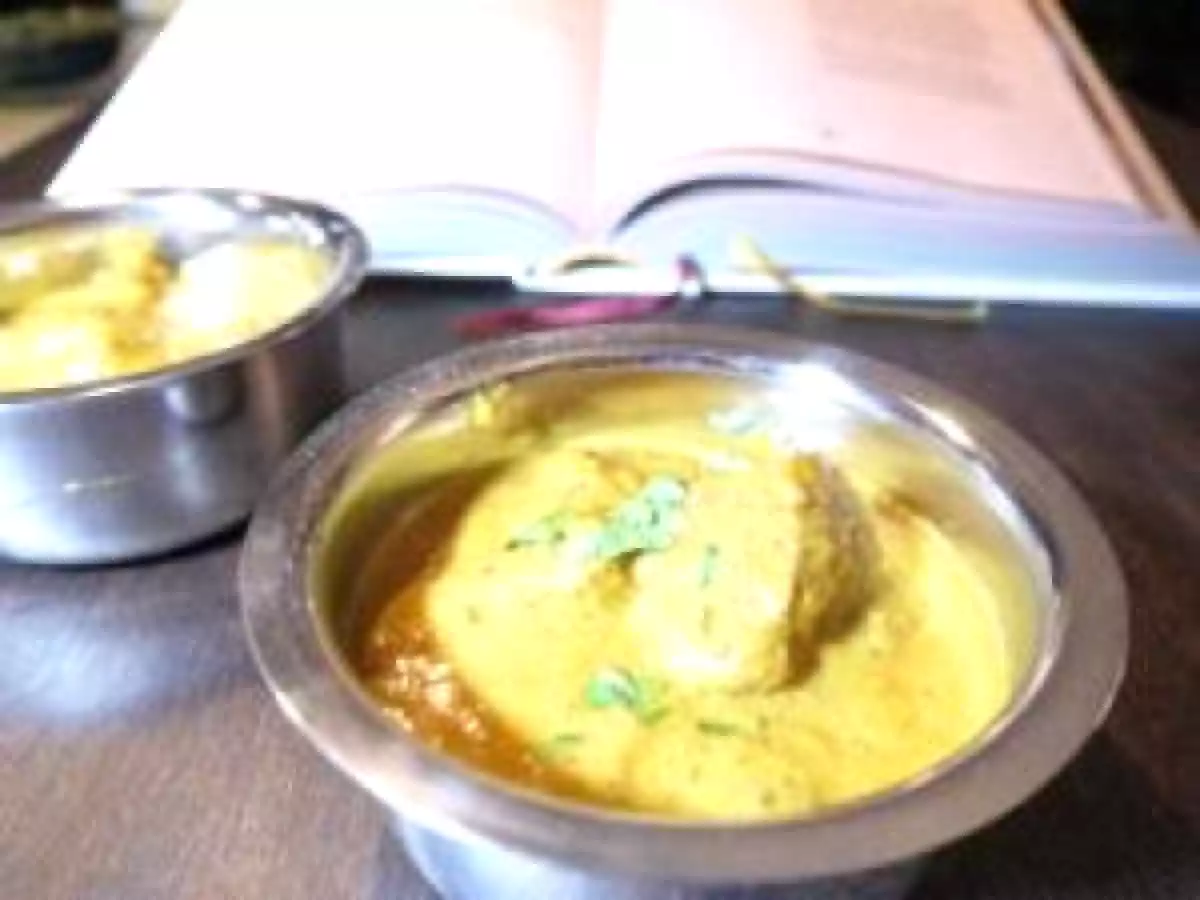 Kundan Kaliya oder Golden Lamb Curry