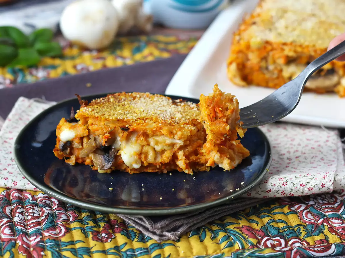 Kürbis-Hackbraten mit Champignons und geschmolzener Scamorza: einfaches und leckeres Ofenrezept - foto 2