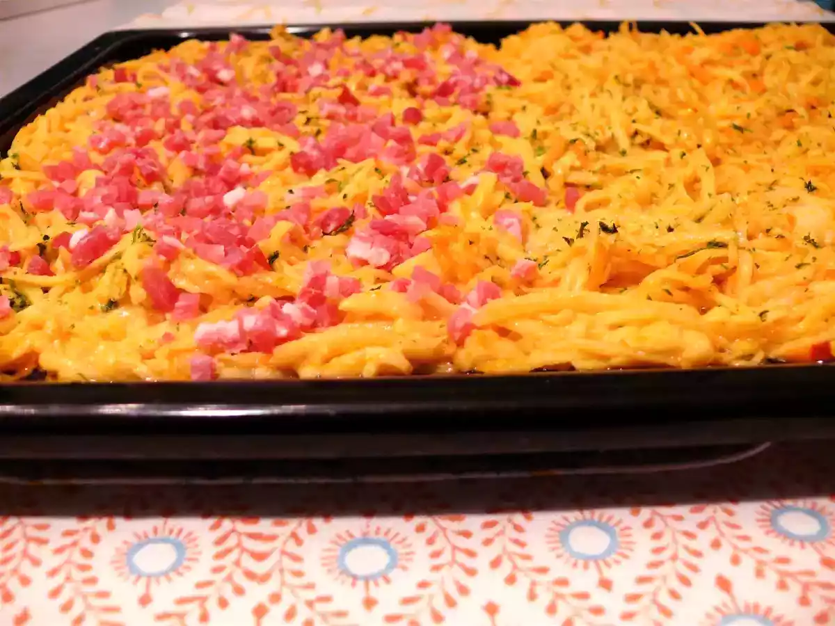 Kürbis-Kartoffel-Krustikuchen mit Estragonschmand und Bohnen - foto 2