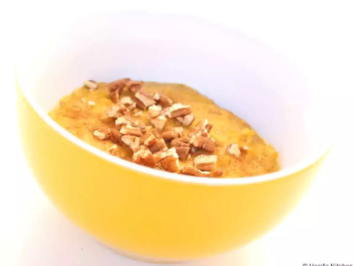 Kürbis-Porridge (syn: Pumpkin-Oatmeal; Melonenfrucht-Haferbrei)