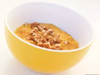 Kürbis-Porridge (syn: Pumpkin-Oatmeal; Melonenfrucht-Haferbrei)