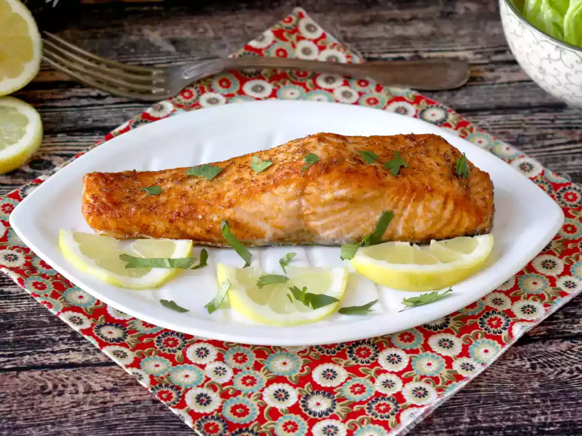 Lachs in der Fritteuse: gesund und geschmacksintensiv