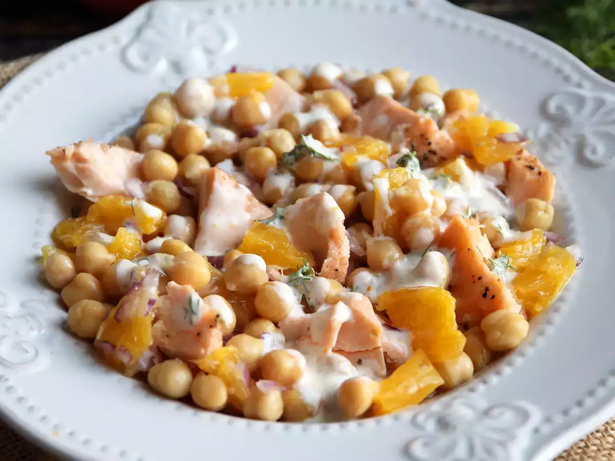 Lachs-Kichererbsen-Salat mit Orange - foto 2
