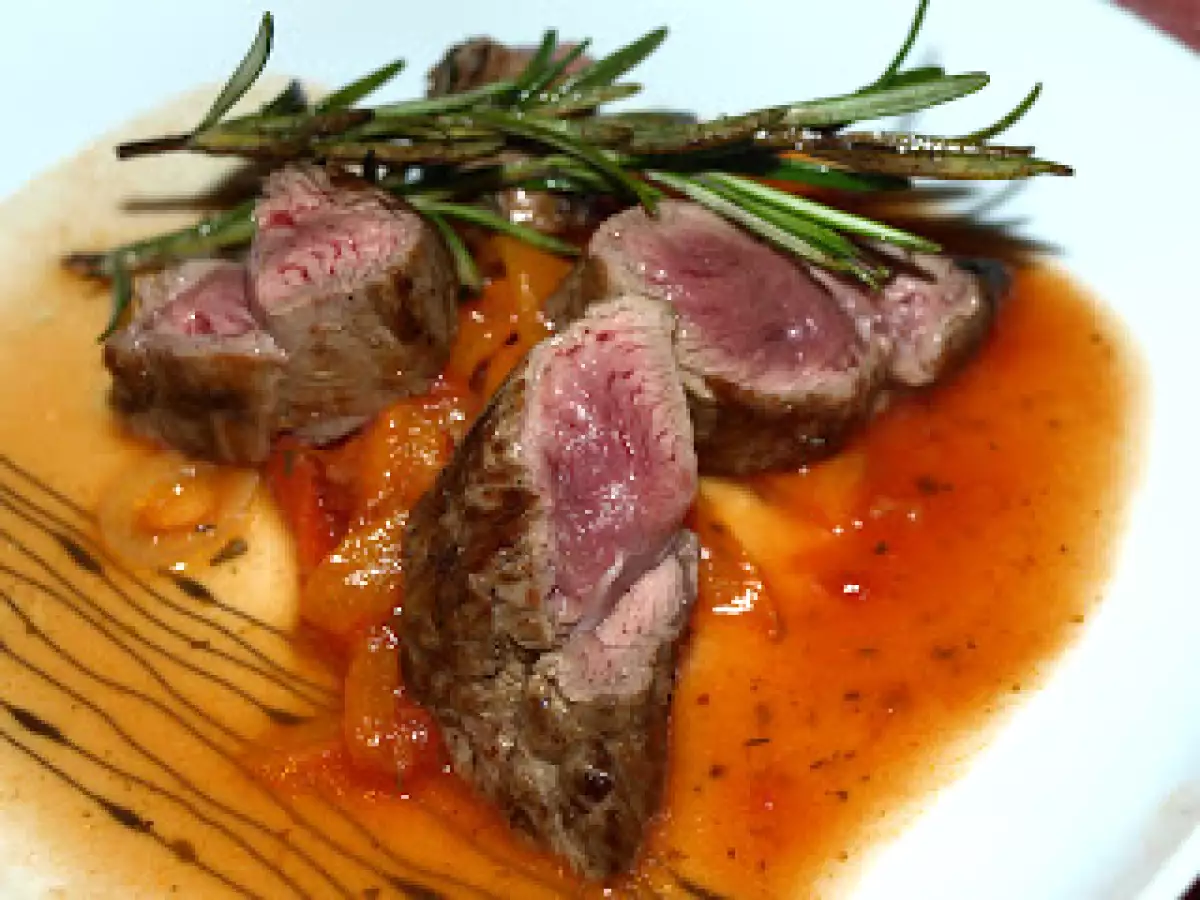 Lammfilet mit Paprikasoße - Bitte nicht, ARD