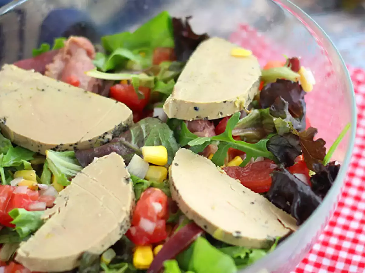 Landaiser Salat mit Foie gras (Périgord-Salat) - foto 2