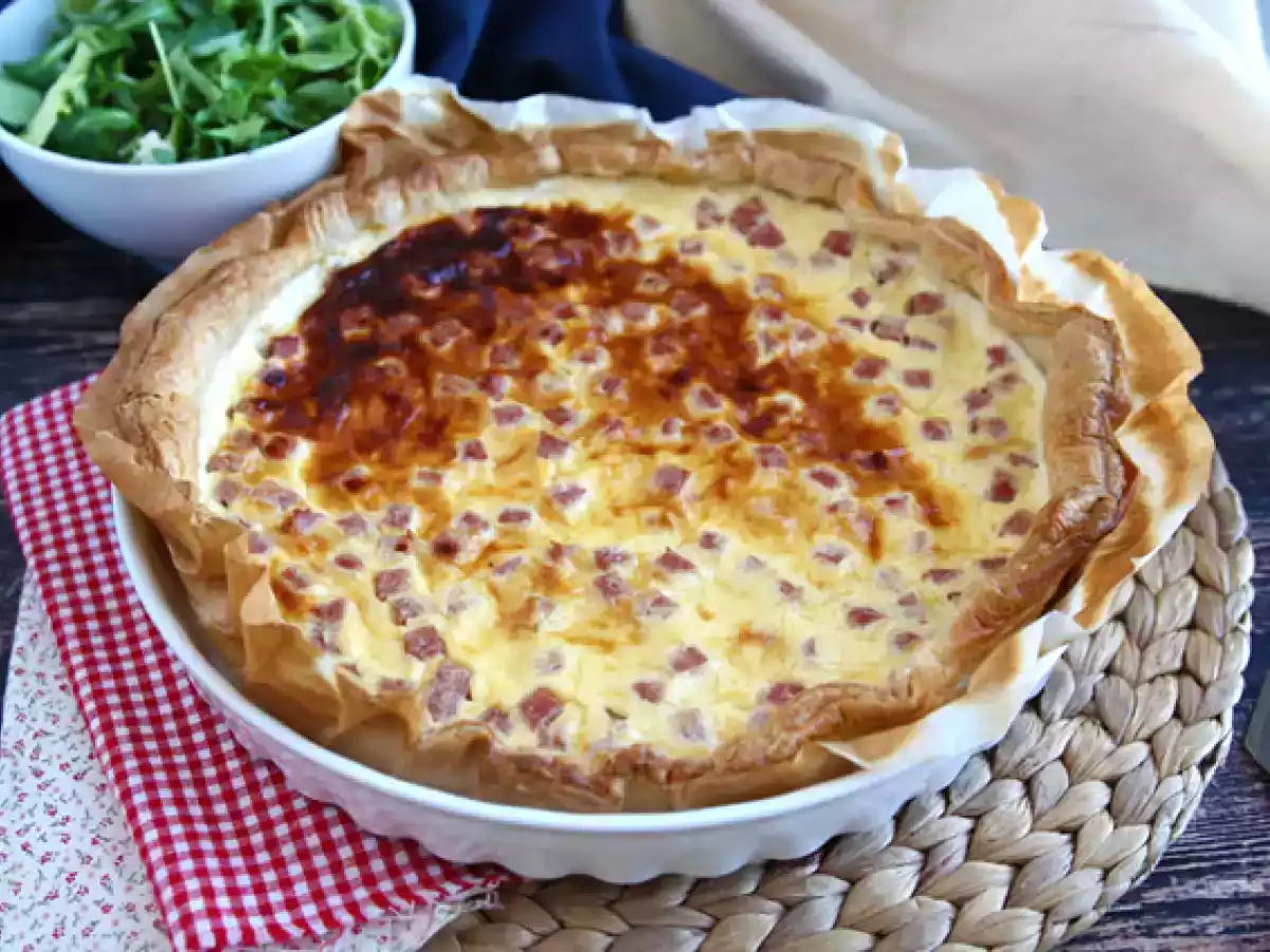 Leichte Quiche mit Schinken, Käse und Joghurt!