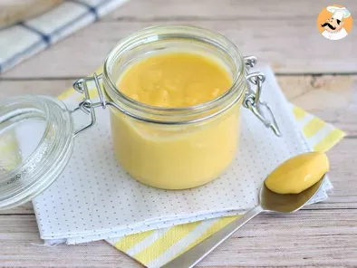 Lemon curd, die Zitronencreme