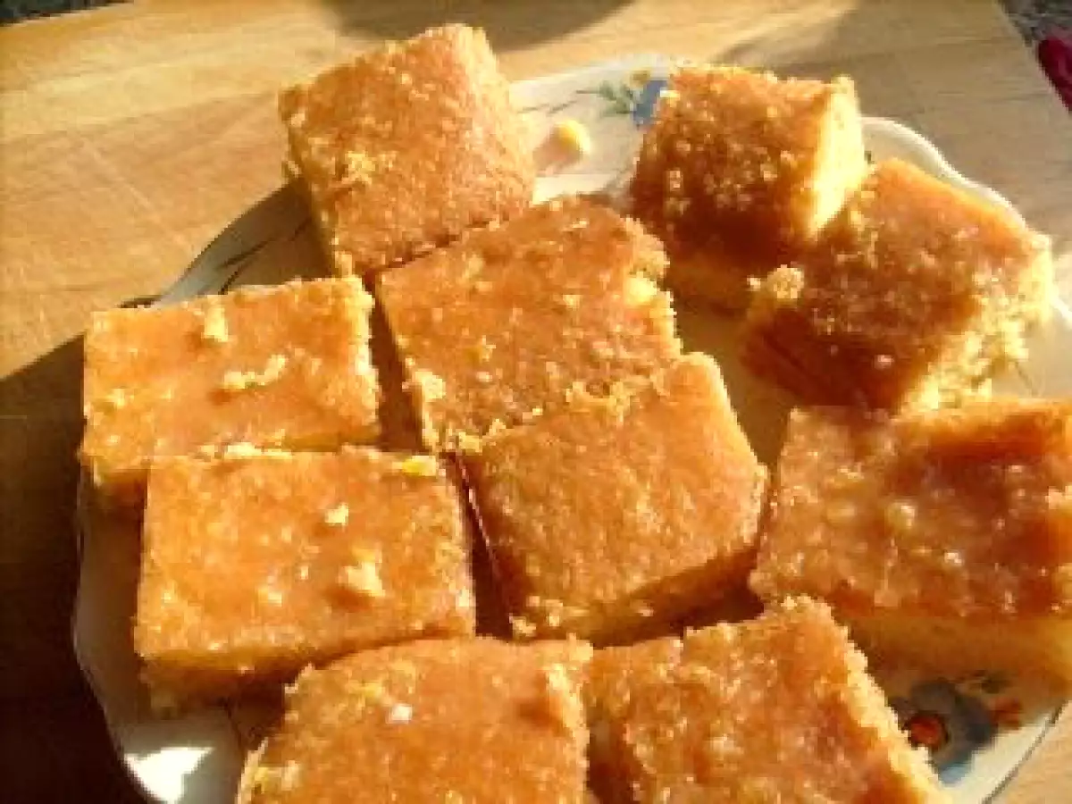 Lemon Drizzle Bake - Rührkuchen mit Zitronenguss