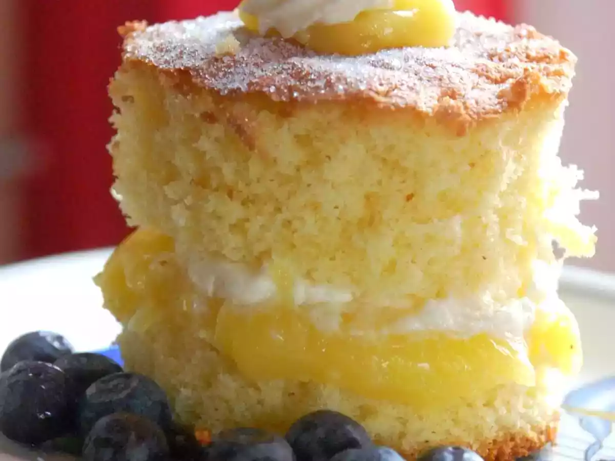 Lemon Drops mit Blaubeeren