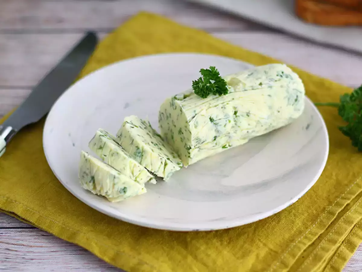 Maître-d’hôtel-Butter (einfaches und schnelles Rezept)