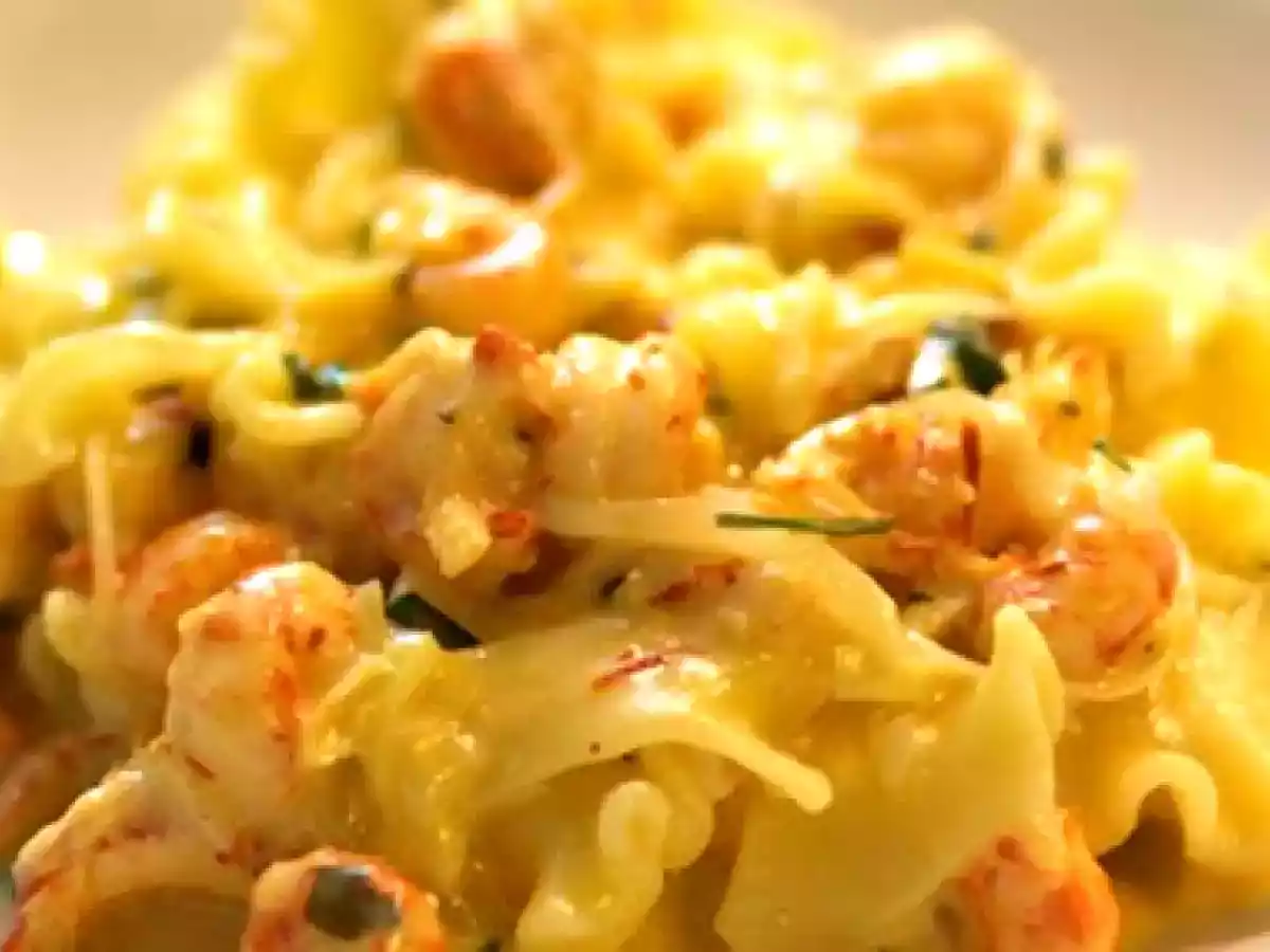 Malfadine mit Flusskrebsen und Safranfäden