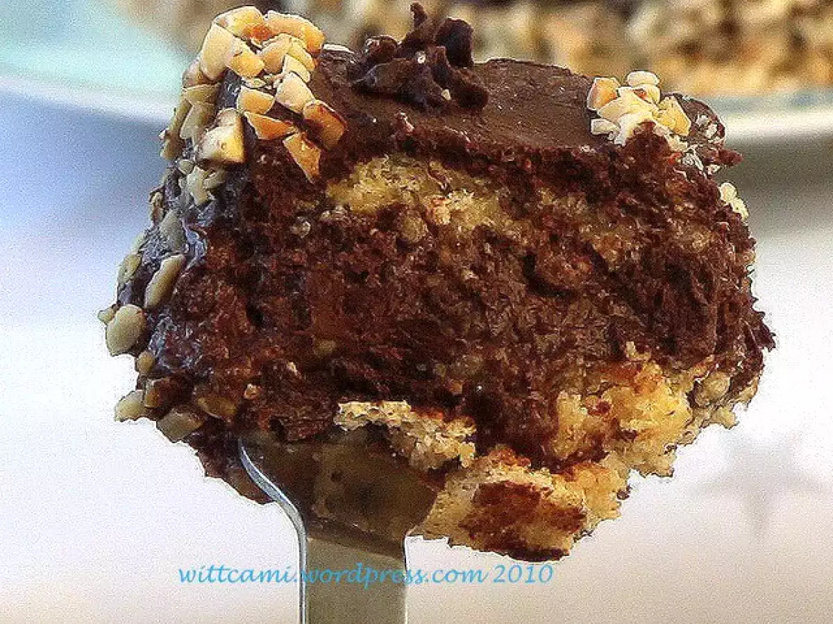 Mandel-Schoko-Mousse-Torte