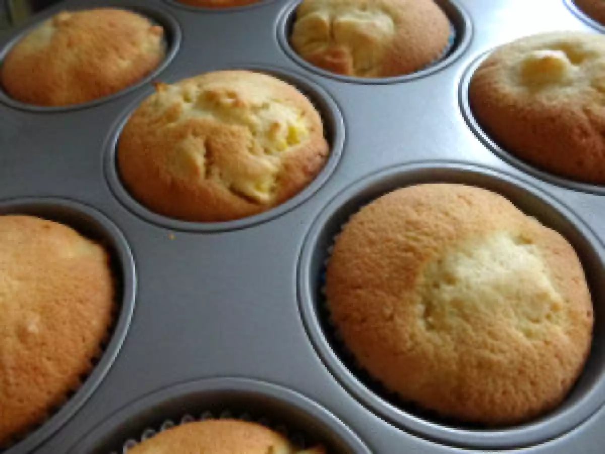 Mango-Cupcakes mit Sahne - foto 2