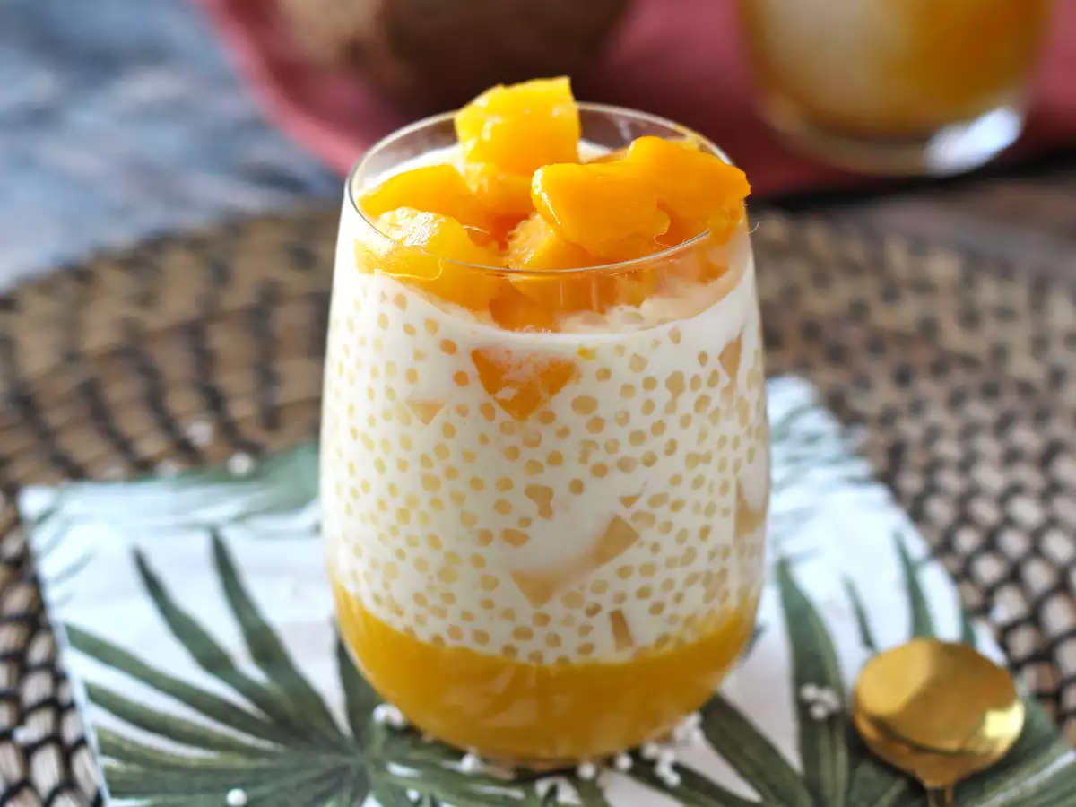 Mango-Sago, das asiatische Dessert mit Tapioka und Mango, das durch seine Einfachheit besticht. - foto 3