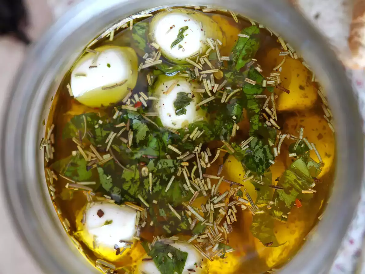 Marinierte Mozzarella-Kugeln, als Aperitif oder im Salat! - foto 4