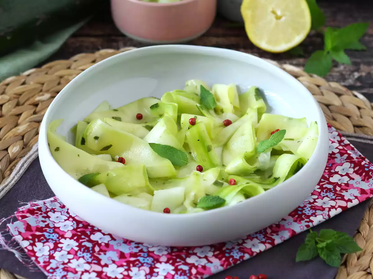 Marinierte Zucchini, das perfekte Gemüse-Carpaccio für den Sommer!
