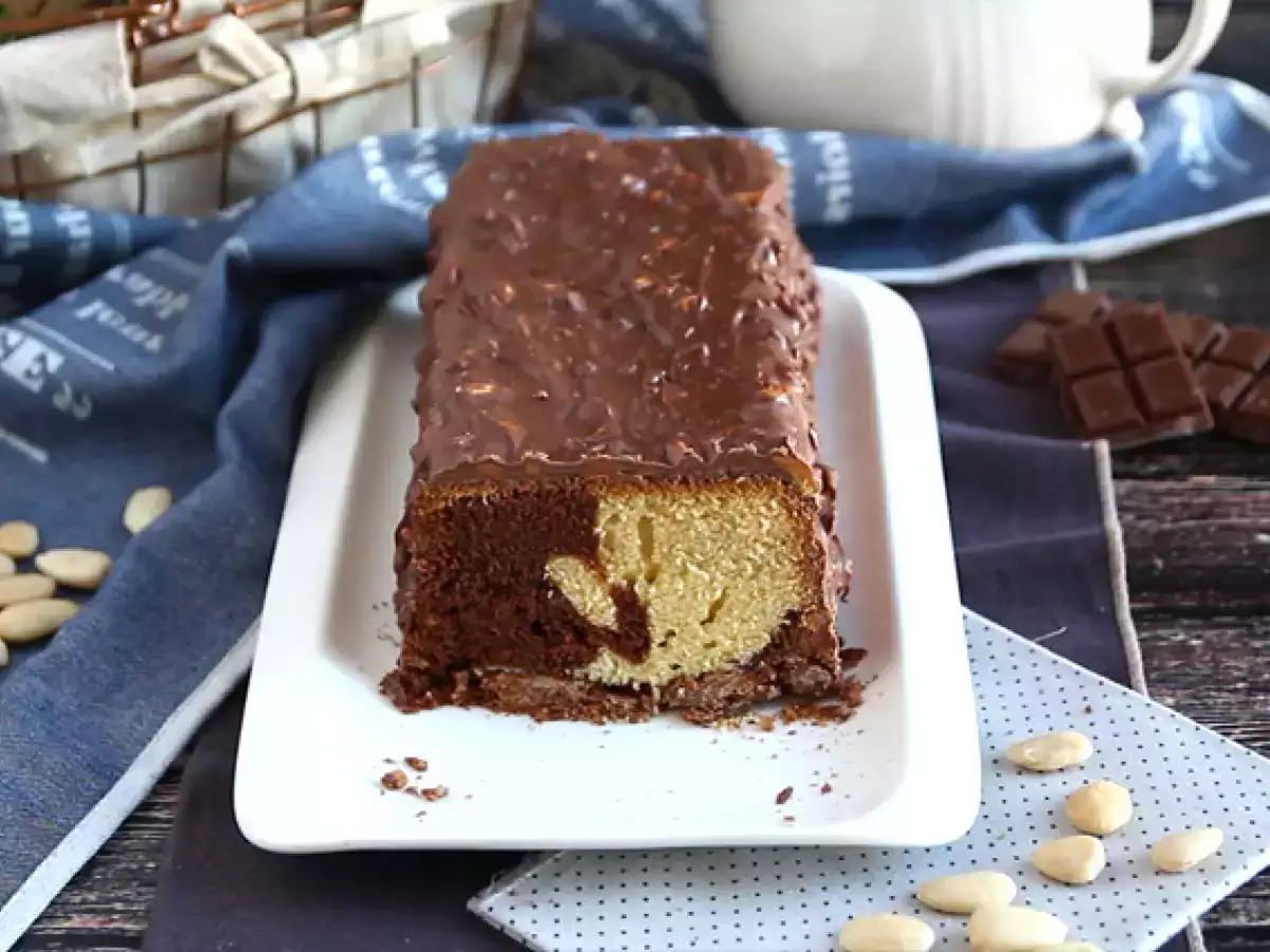 Marmorbiskuit mit Mandelglasur - foto 2