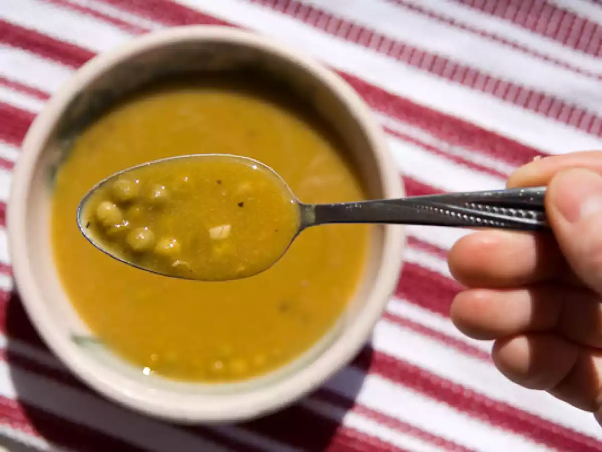 Marokkanische Erbsensuppe Bessara