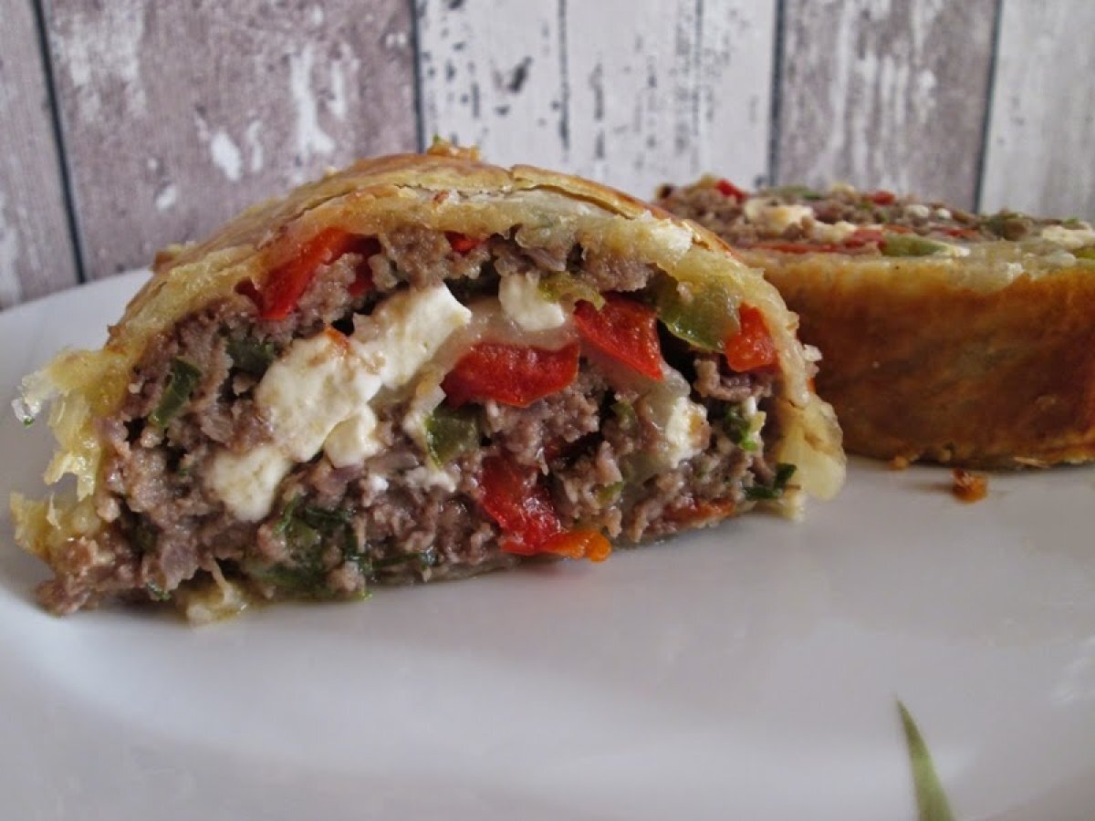 Rezept für mediterranen hackstrudel Rezept für mediterranen hackstrudel