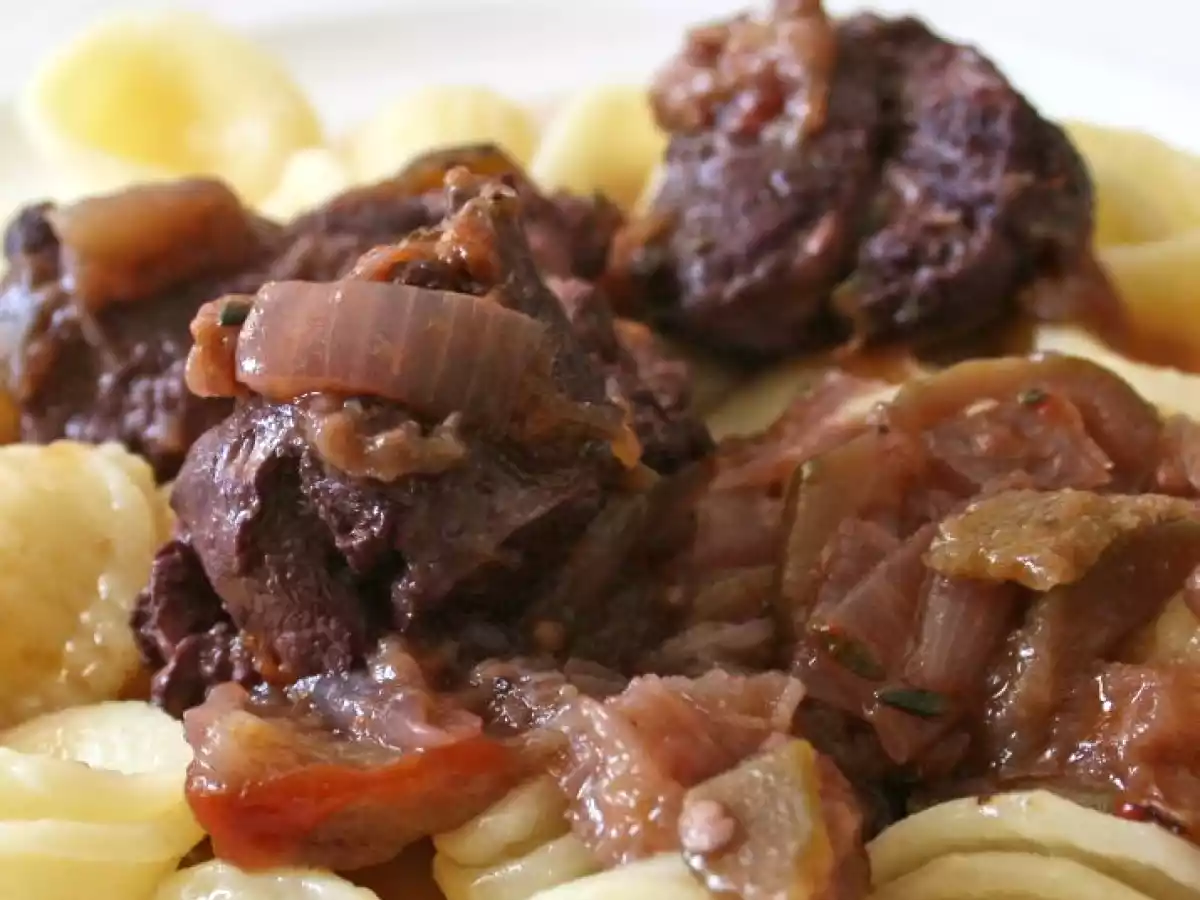 Mediterraner Lammeintopf