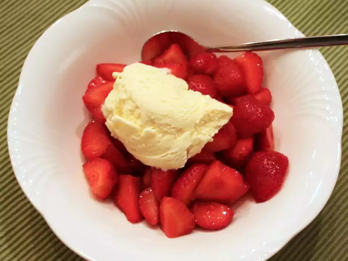 Mein erstes, selbstgemachtes Eis - ohne Maschine