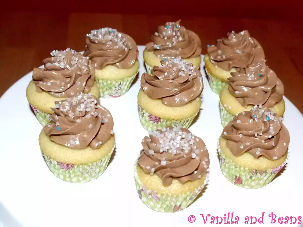 Mini Chocolate Cupcakes *vegan*