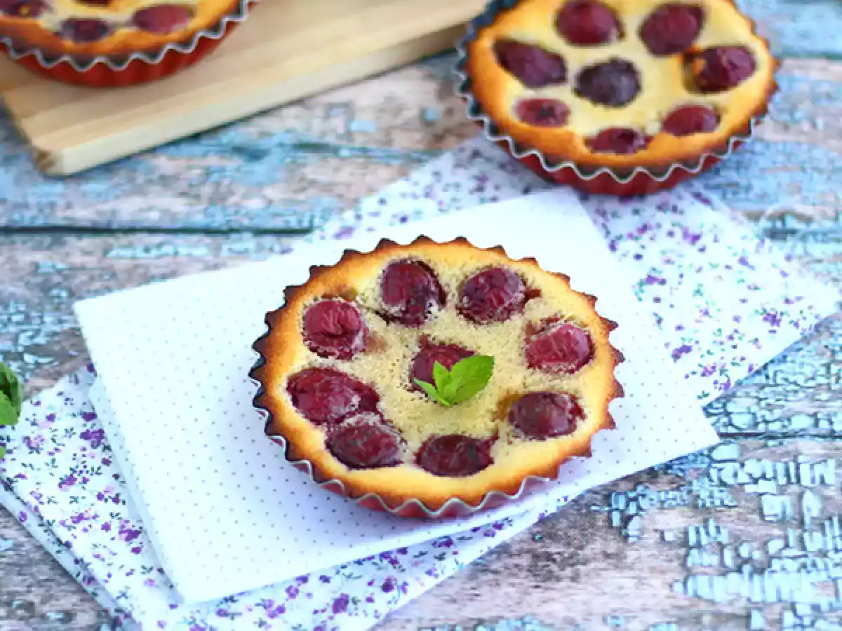 Mini Clafoutis mit Kirschen, glutenfrei