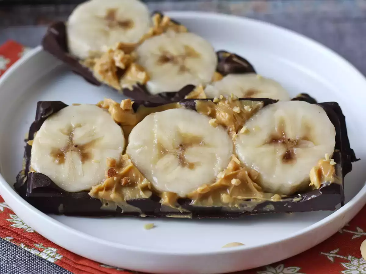 Mini-Schokoladentafeln mit Banane und Erdnussbutter – ohne Zuckerzusatz